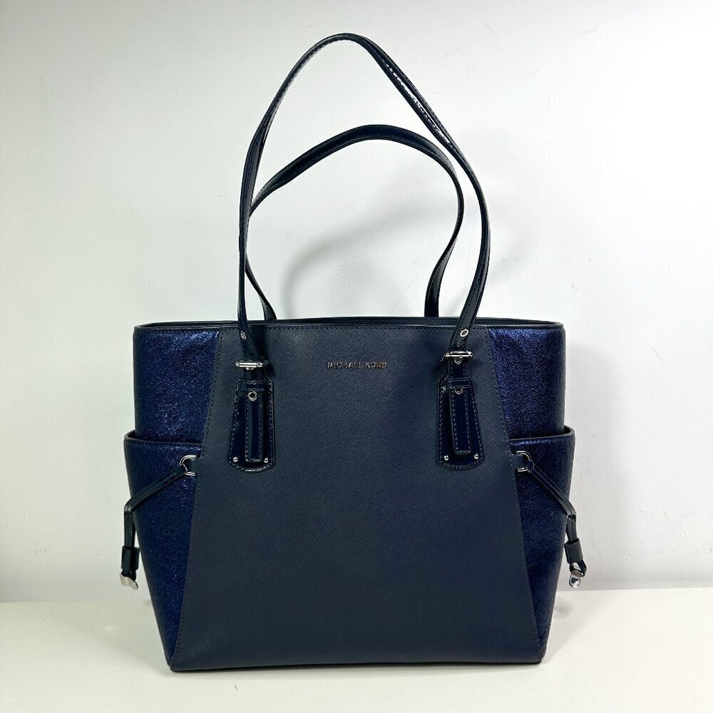 MICHAEL Michael Kors Voyager East West Logo Tote Bag Navy - Picture 1 of 15